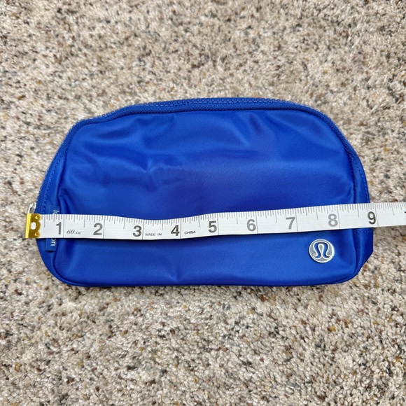 Lululemon Everywhere Belt Bag 1L Riverside Blue NWT - Picture 12 of 13